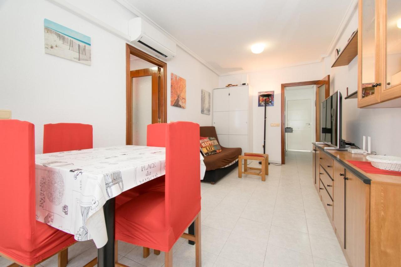 016 Happiness Apartment - Alicante Holiday Torrevieja Eksteriør billede
