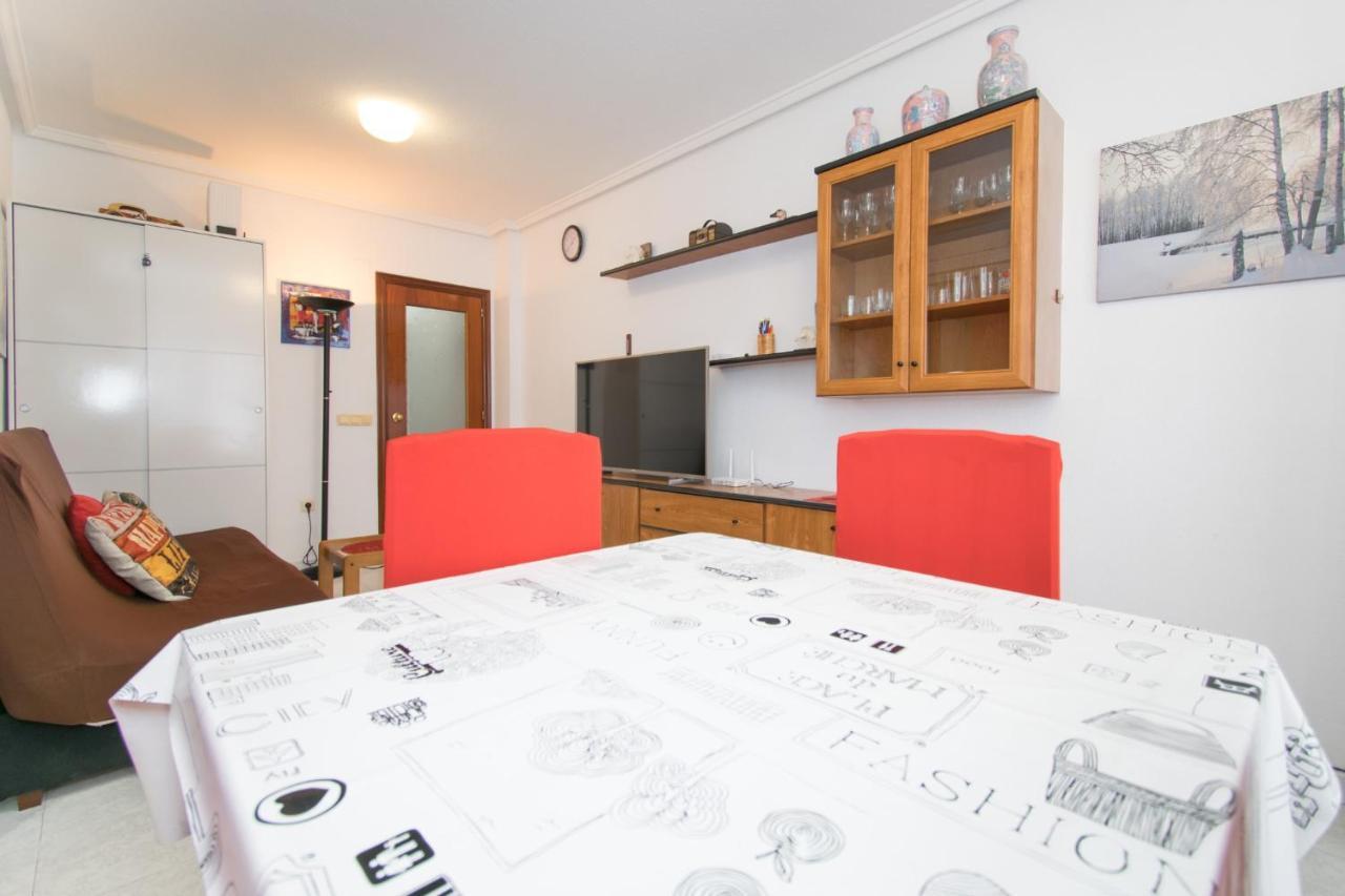 016 Happiness Apartment - Alicante Holiday Torrevieja Eksteriør billede