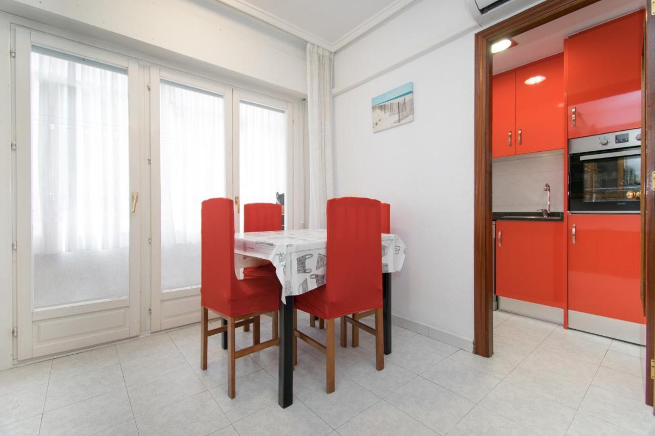 016 Happiness Apartment - Alicante Holiday Torrevieja Eksteriør billede