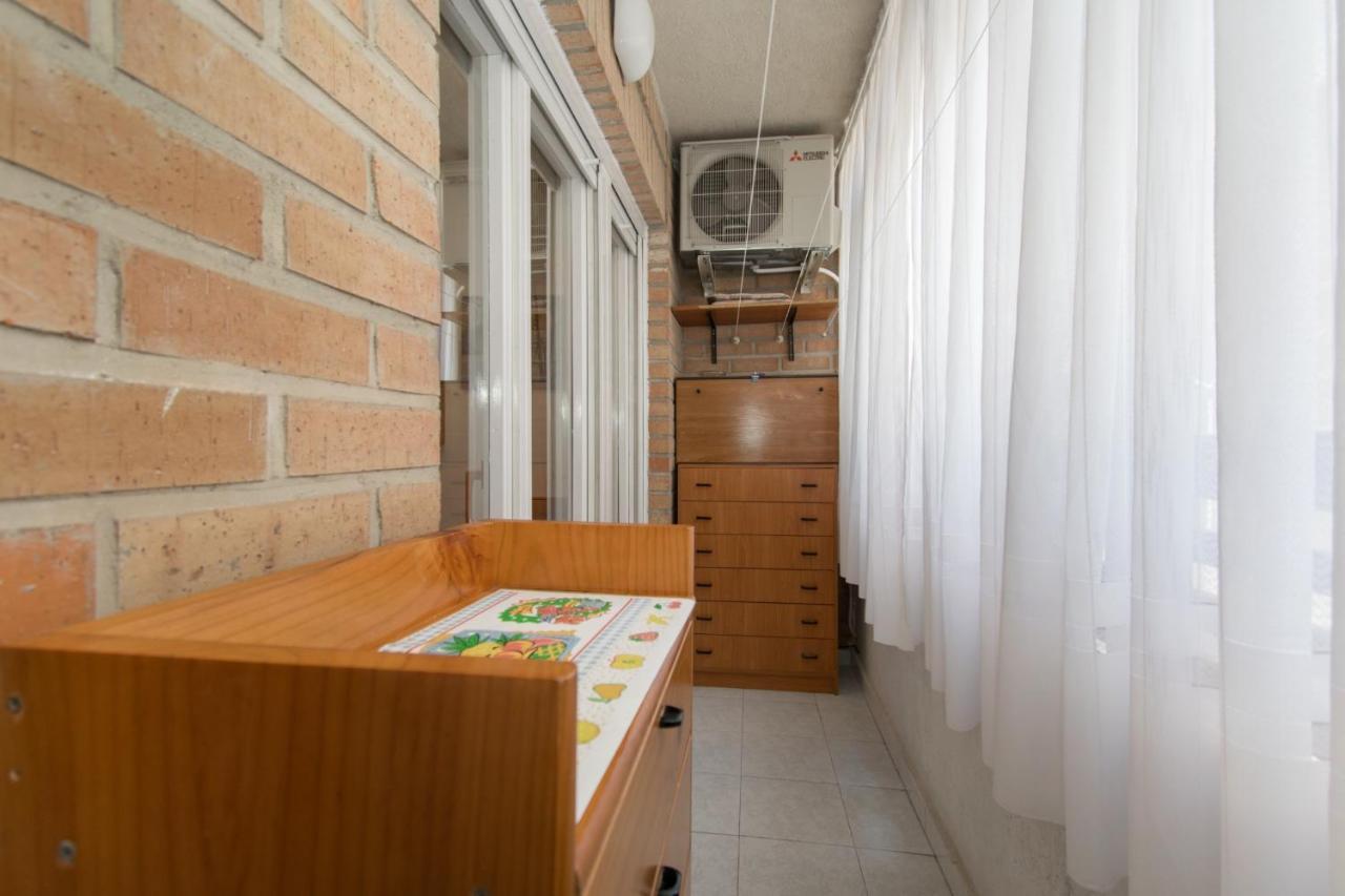016 Happiness Apartment - Alicante Holiday Torrevieja Eksteriør billede
